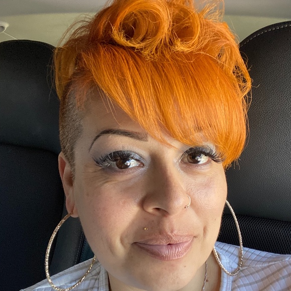 Meet your Posher, Miranda - Picture 1 of 1